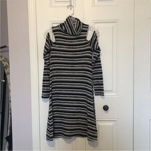 American Eagle Outfitters Black and White Striped Long Sleeve Dress